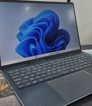 New Laptop Dell Inspiron 15 16GB Intel Core i7 SSD 512GB