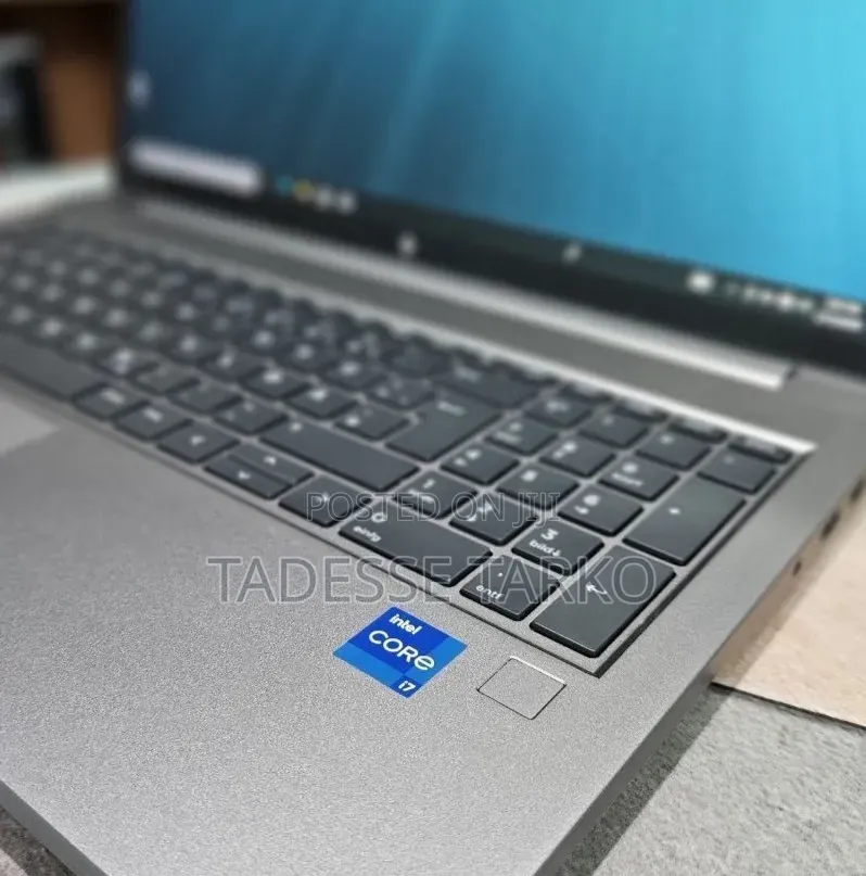 New Laptop HP 16GB Intel Core i7 SSD 1T