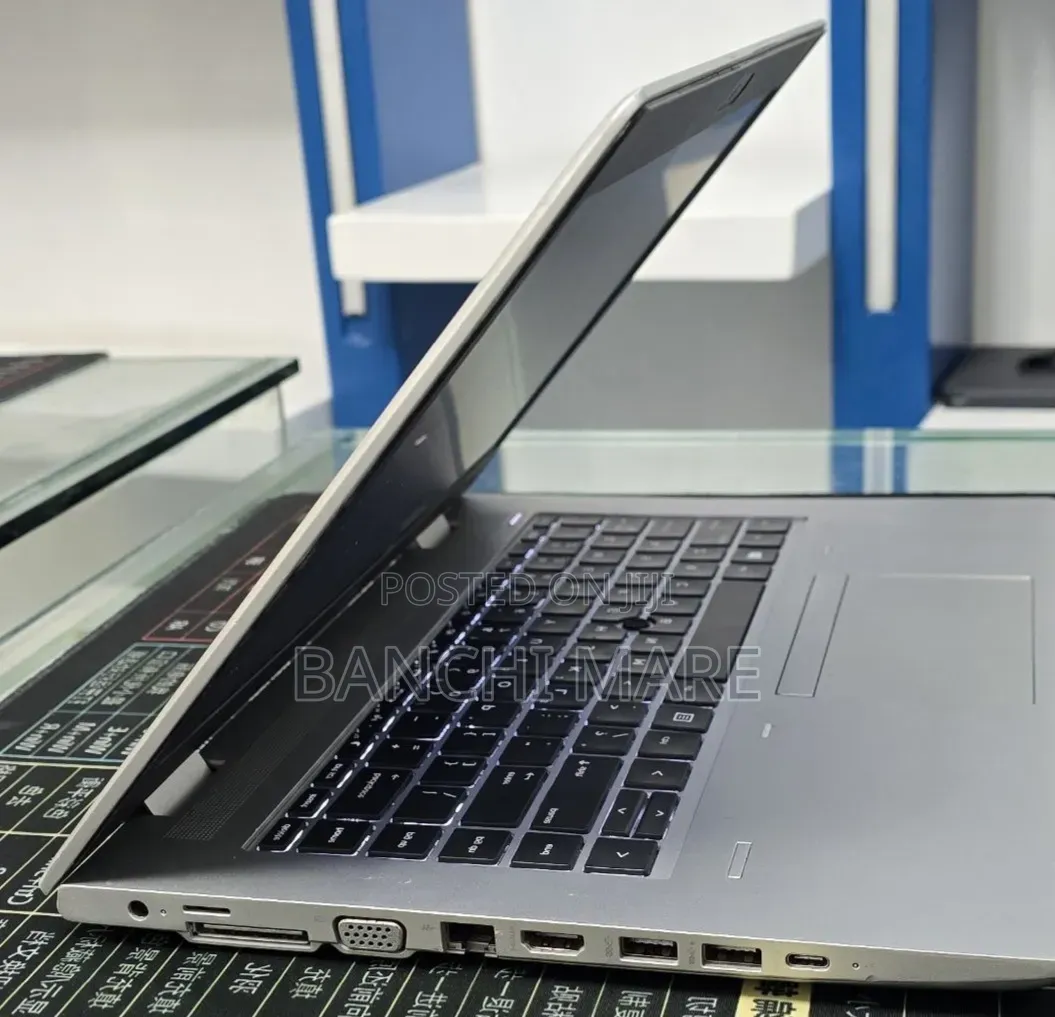 New Laptop HP Probook 11 EE G1 8GB Intel Core i5 SSD 500GB