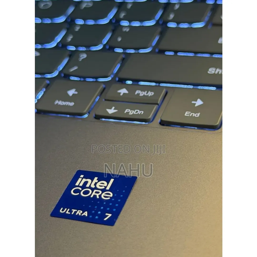 New Laptop Lenovo Yoga 7i 16GB Intel Core Ultra 7 SSD 512GB