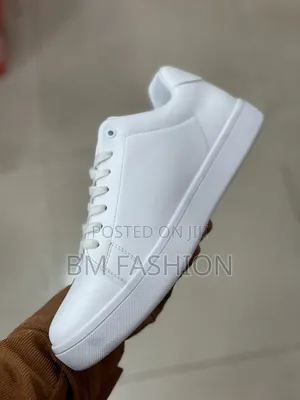 Boss Newly Trending Flat Sneakers (Only for People Like You)