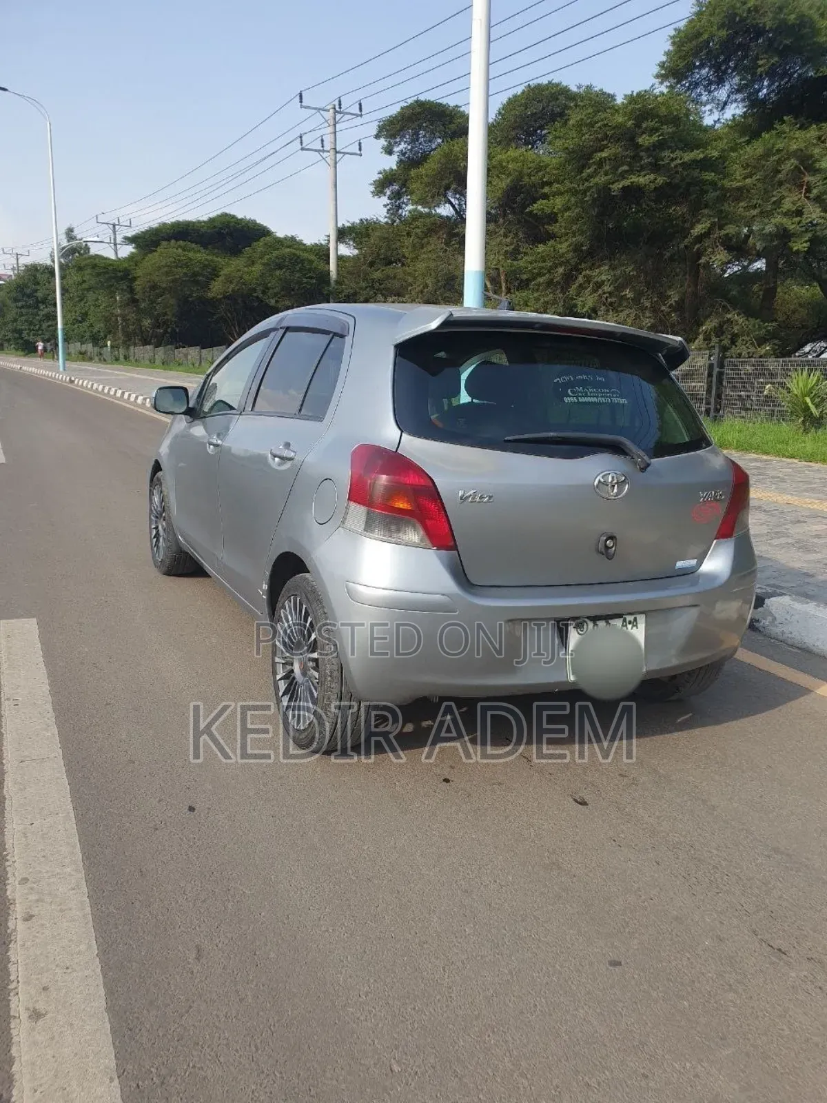 Toyota Yaris 2010 Gray