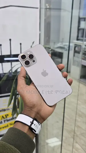 New Apple iPhone 16 Pro Max 256 GB Gray