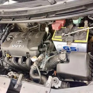 Toyota Yaris 2008 Gray