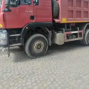 Sinotruk Howo 2025 Red
