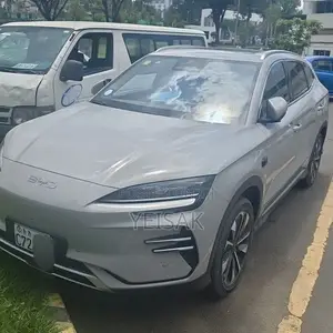 BYD Song Plus 2025 White