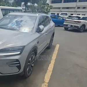 BYD Song Plus 2025 White