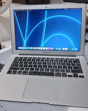 New Laptop Apple MacBook Air 2015 8GB Intel SSD 256GB