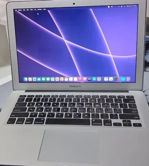 New Laptop Apple MacBook Air 2015 8GB Intel SSD 256GB