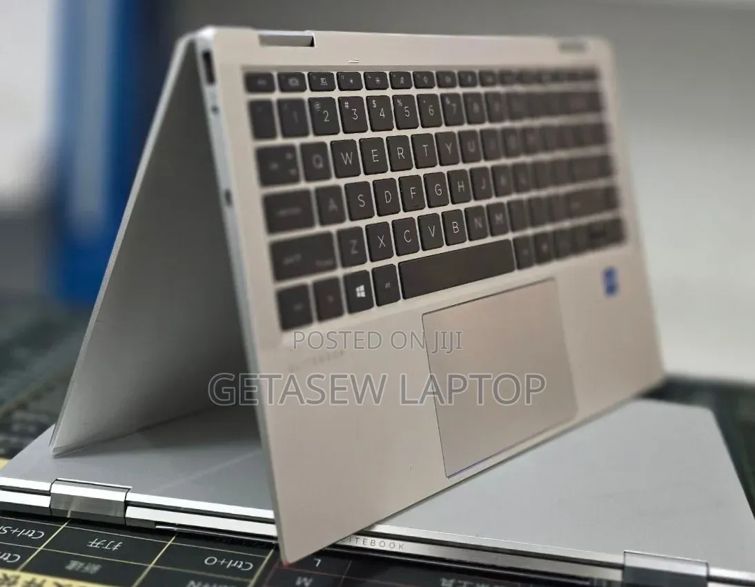 New Laptop HP Spectre 16GB Intel Core i7 SSD 512GB