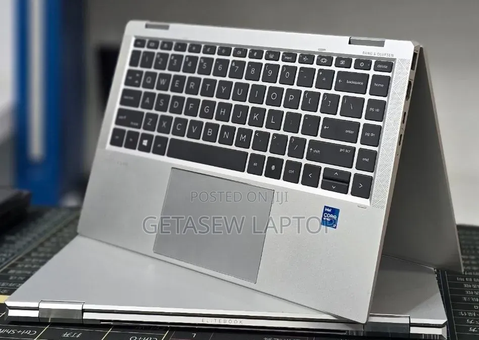 New Laptop HP Spectre 16GB Intel Core i7 SSD 512GB