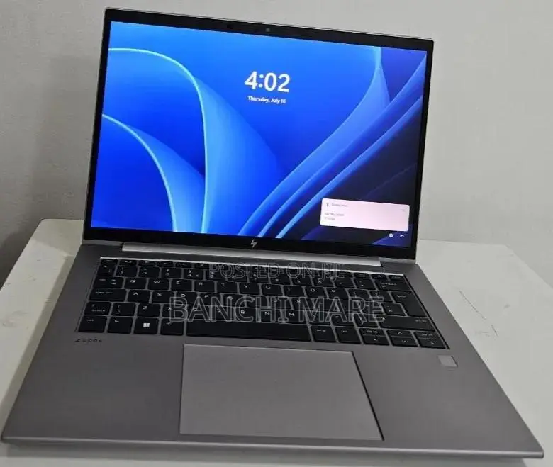 New Laptop HP ZBook Firefly 14 G10 16GB Intel Core i7 SSD 512GB