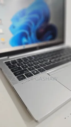 New Laptop HP EliteBook 840 G8 16GB Intel Core i7 SSD 512GB