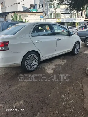 Toyota Yaris 2008