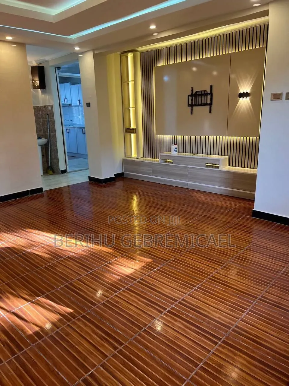 2bdrm Condo in ንያት, Bole for sale