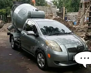 Toyota Yaris 2010 Gray