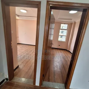 3bdrm Condo in ኣራብሳ, Bole for sale