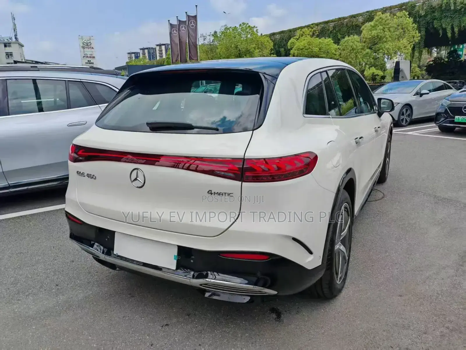Mercedes-Benz EQS 2025 White