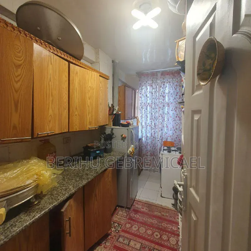 1bdrm Condo in አራብሳ, Bole for sale