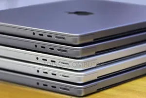 New Laptop Apple MacBook Pro 2021 M1 Max 32GB AMD A10 SSD 512GB