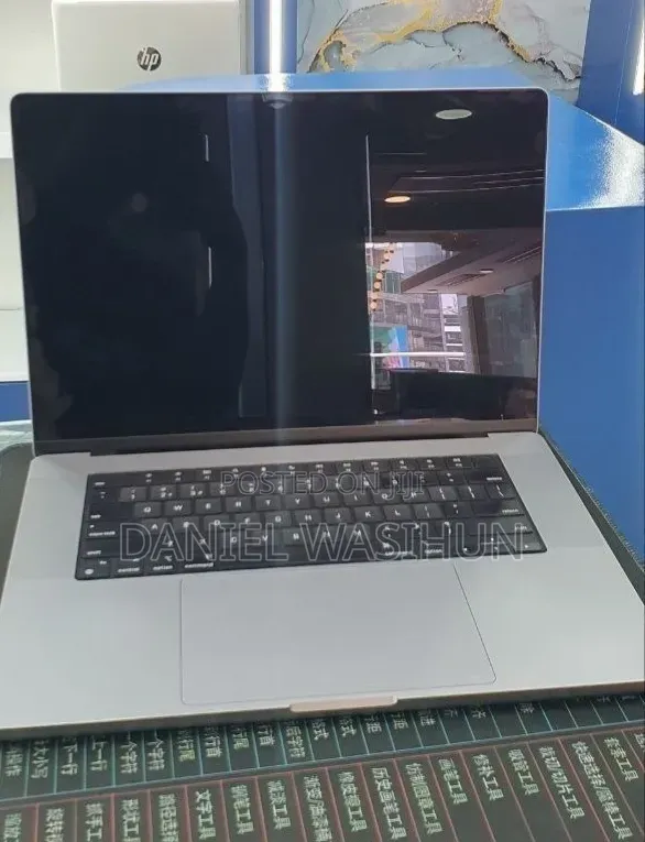 New Laptop Apple MacBook Pro 2021 M1 Max 32GB Apple M1 Max SSD 1T