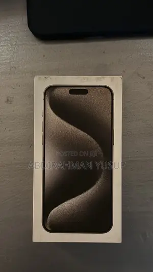 New Apple iPhone 15 Pro Max 256 GB Silver
