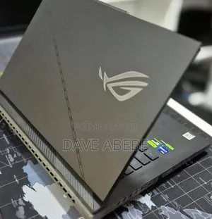 New Laptop Asus ROG Strix G18 32GB Intel Core i9 SSD 2T