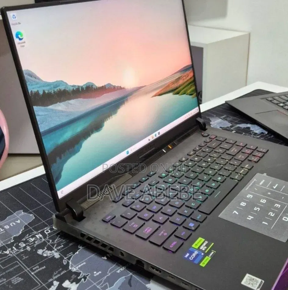 New Laptop Asus ROG Strix G18 32GB Intel Core i9 SSD 2T