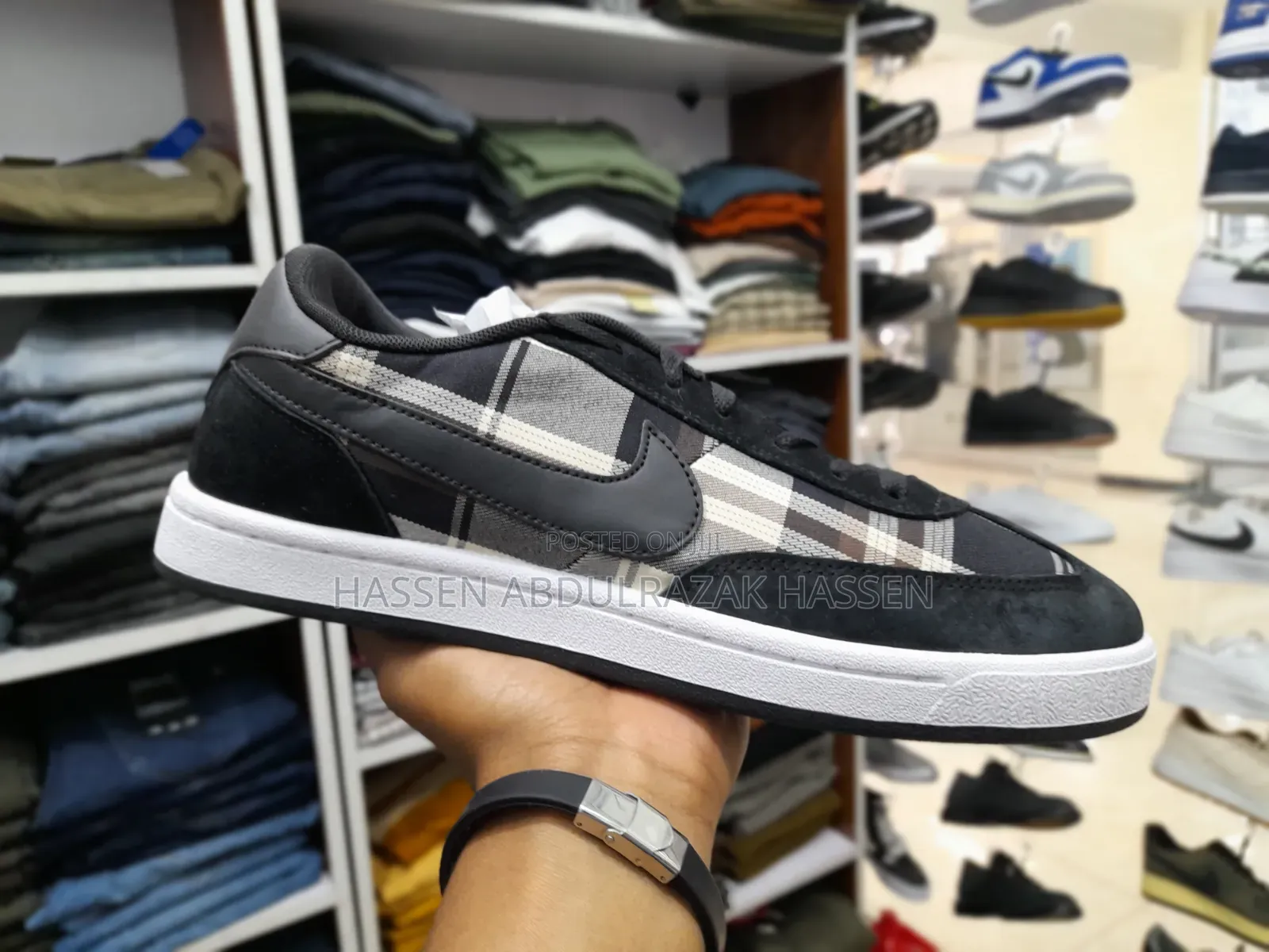 Nike SB FC Standard
