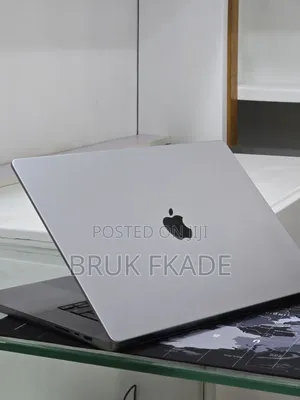 New Laptop Apple MacBook Pro 2021 M1 Max 32GB Apple M1 Max SSD 1T