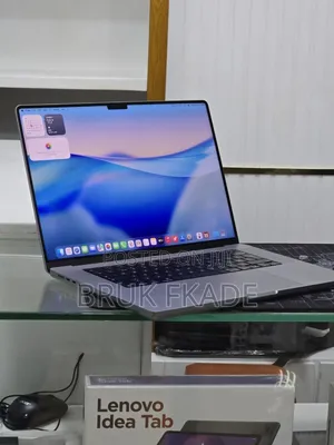 New Laptop Apple MacBook Pro 2021 M1 Max 32GB Apple M1 Max SSD 1T
