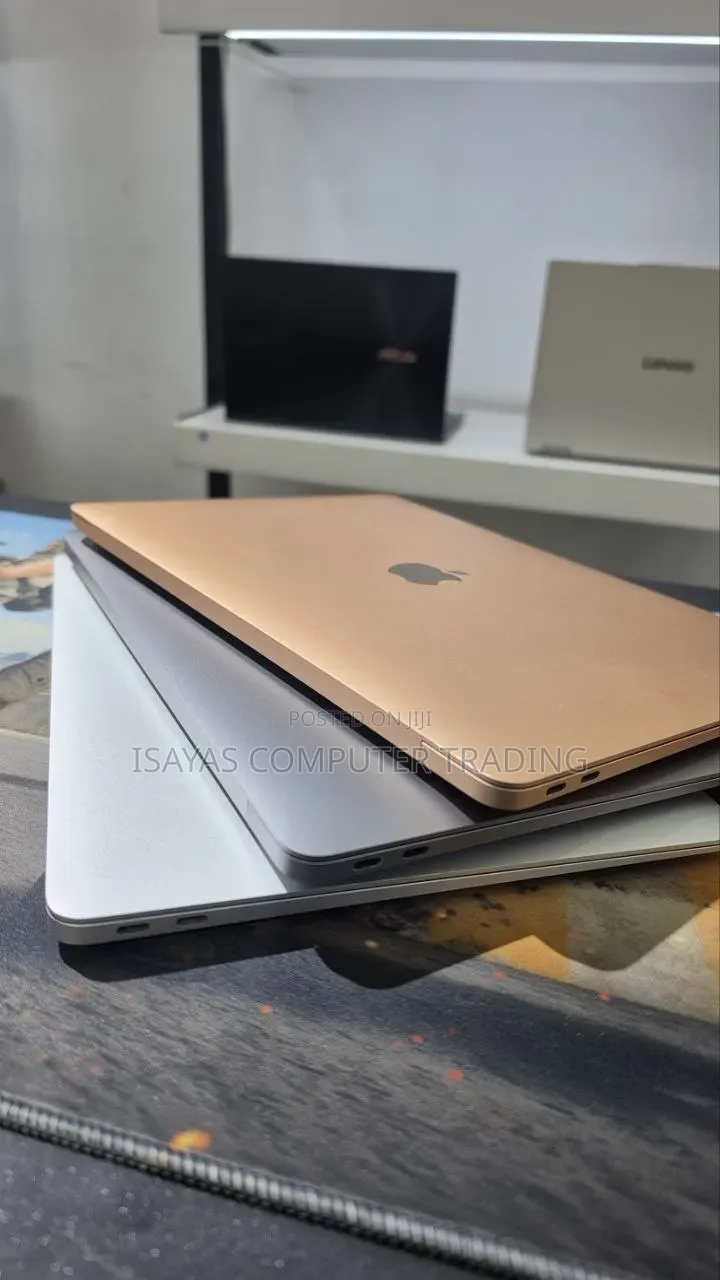 New Laptop Apple MacBook Air 2020 M1 8GB Apple M1 SSD 256GB