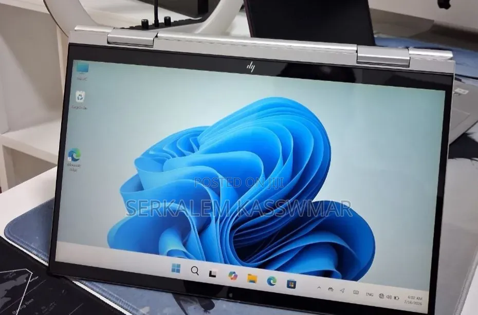 New Laptop HP Envy x360 8GB Intel Core i5 SSD 512GB