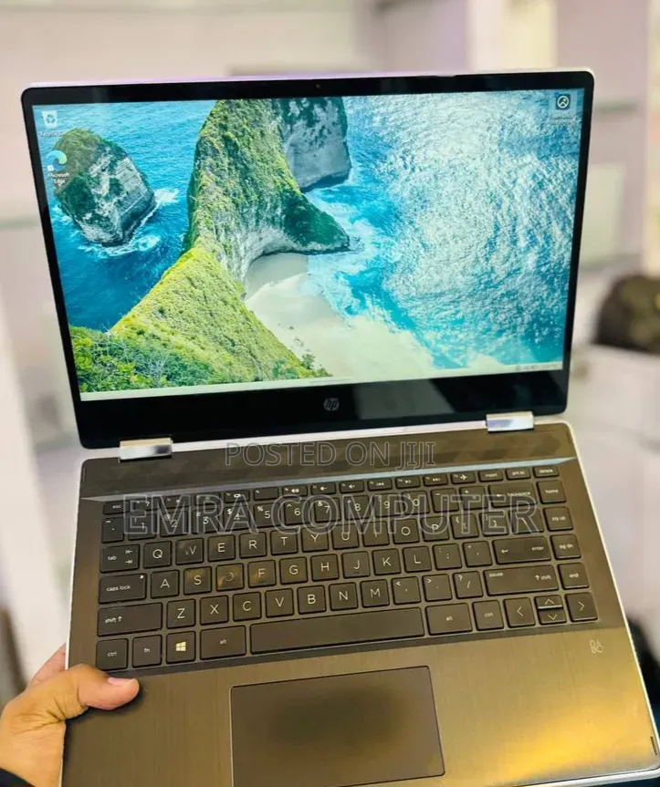 New Laptop HP Pavilion 14 8GB Intel Core i3 SSD 256GB