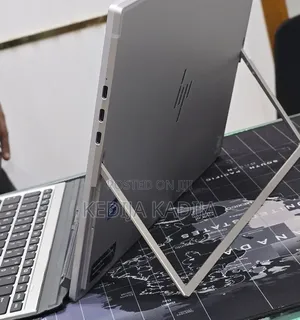 New Laptop HP Elite X2 G8 16GB Intel Core i7 SSD 512GB
