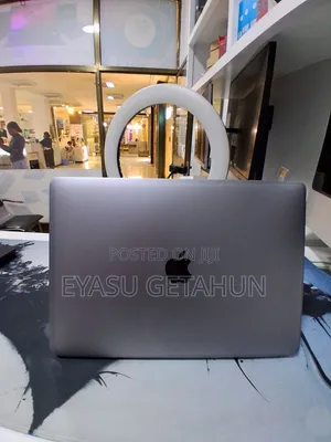 New Laptop Apple MacBook Air 2019 8GB Intel Core i5 SSD 128GB