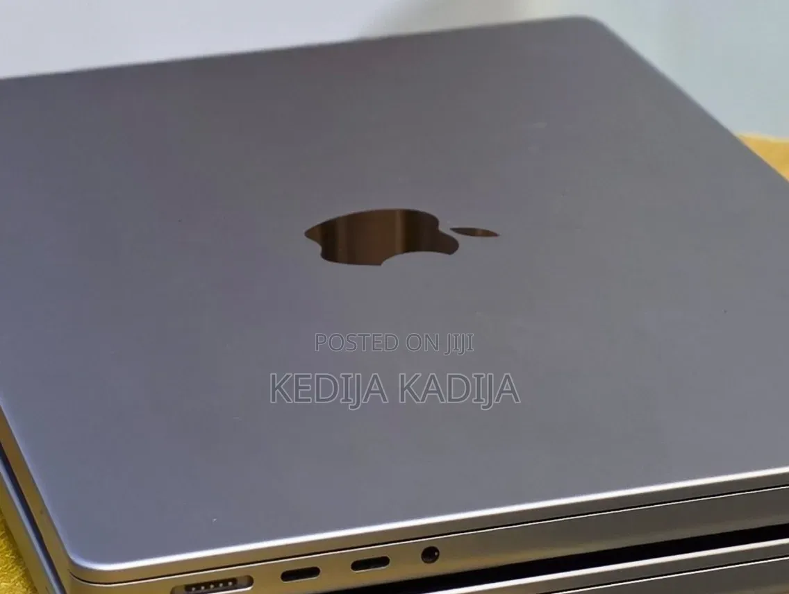 New Laptop Apple MacBook Pro 2021 M1 32GB Apple M1 Pro SSD 512GB