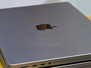 New Laptop Apple MacBook Pro 2021 M1 32GB Apple M1 Pro SSD 512GB