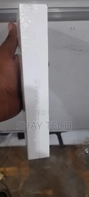 New Apple iPhone 17 Pro Max 256 GB Silver