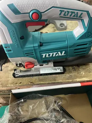 TOTAL 800 Wat Jig Saw