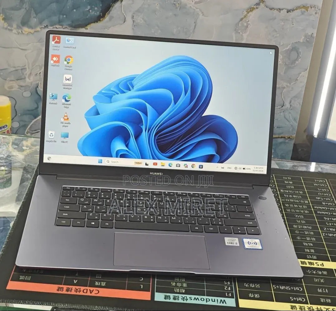 New Laptop Huawei Matebook D 15 8GB Intel Core i3 SSD 256GB