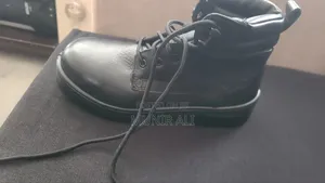 ሴፍቲ ጫማ Safety Shoes