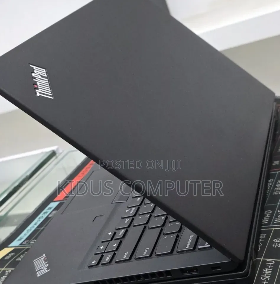New Laptop Lenovo ThinkPad T14 16GB AMD Ryzen 5 SSD 512GB