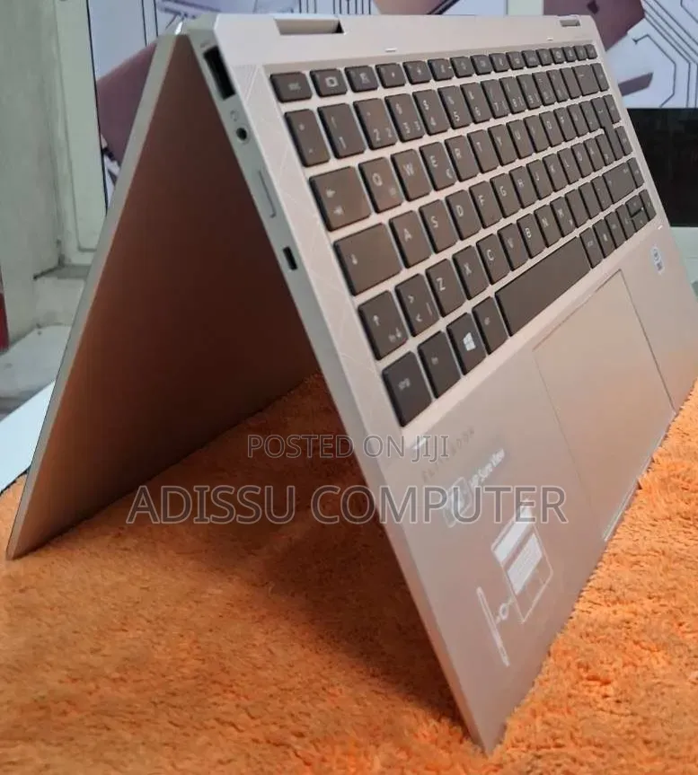New Laptop HP Pavilion 14 16GB Intel Core i7 SSD 512GB
