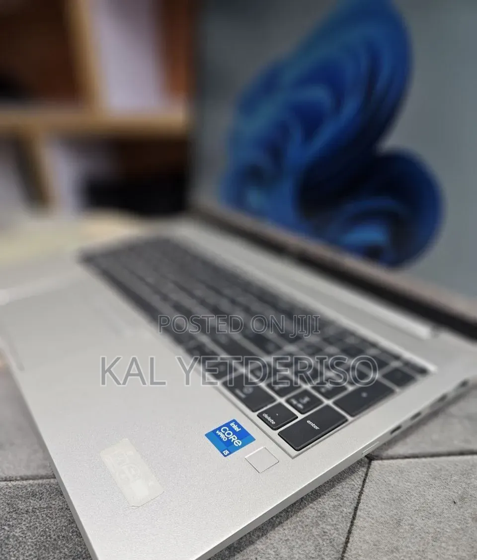 New Laptop HP EliteBook 850 G8 16GB Intel Core i5 SSD 512GB