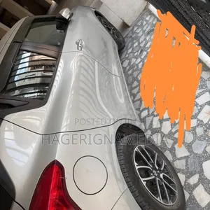 Suzuki Swift 2021 Silver