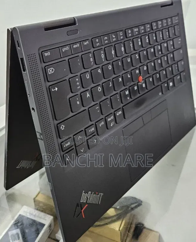 New Laptop Lenovo ThinkPad X1 Yoga 16GB Intel Core i7 SSD 512GB