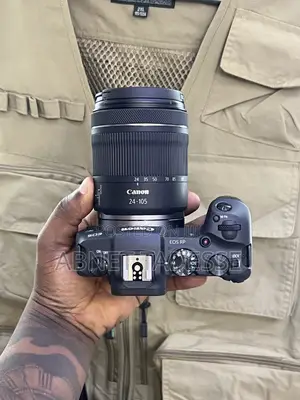 Canon RP With 24-105mm Silver Lens
