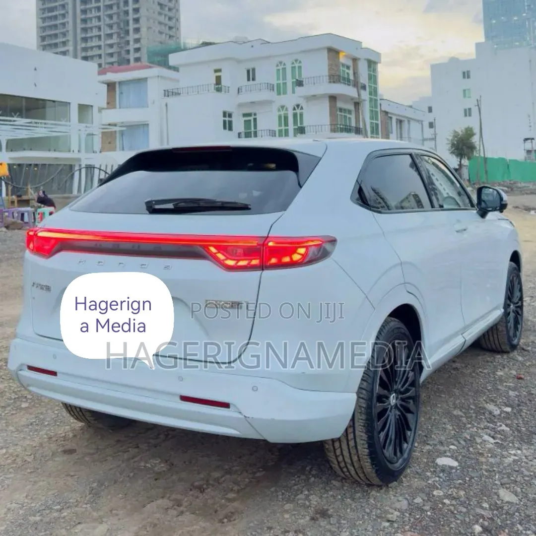 Honda CR-V e:FCEV 2025 White