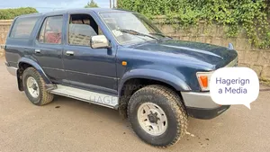 Toyota Hilux Surf 1992 Blue